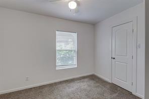 1738 Oak Hill Circle - Photo 12