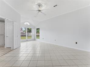 7609 Albany Lane - Photo 13