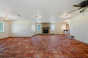 976 County Road 4070 - Photo 17