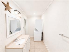 2732 W Collin Street - Photo 10
