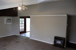 4366 E Interstate 30 - Photo 3