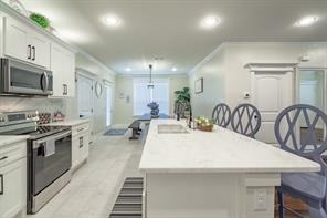 1501 Lakeview Drive - Photo 7