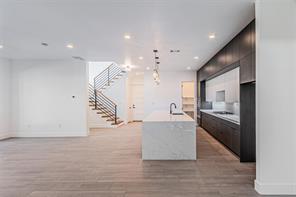 4319 Sylvester Street - Photo 9