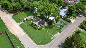 9034 Groveland Drive - Photo 4