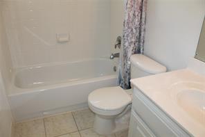11000 Breezewood Drive - Photo 19