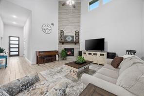 1904 Frediano Lane - Photo 10