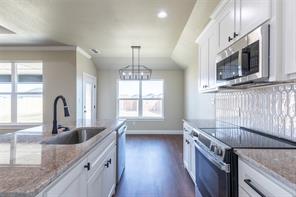 7614 Hudson Way - Photo 6