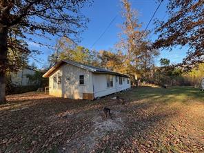 225 County Road 4090 - Photo 2