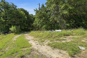 1135 County Road 2005 - Photo 27