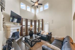 10082 Drawbridge Drive - Photo 11