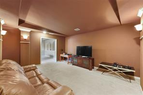10082 Drawbridge Drive - Photo 28