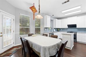 2413 Harvard Drive - Photo 2