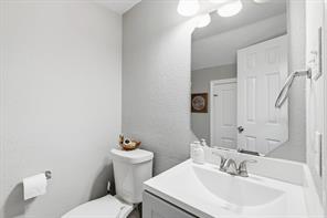 2413 Harvard Drive - Photo 27