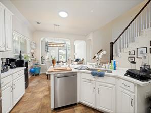 2312 Fountain Gate Drive - Photo 11