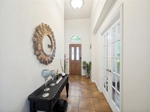 2312 Fountain Gate Drive - Photo 4
