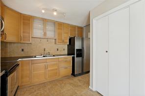 5300 Keller Springs Road - Photo 9