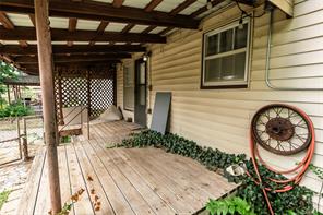 706 E Highway 82 - Photo 10
