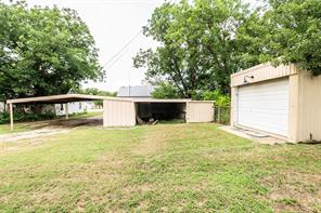 706 E Highway 82 - Photo 12