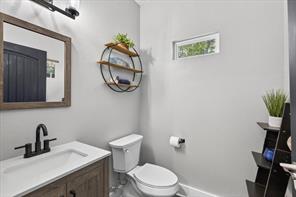 114 Lakewood Road - Photo 20