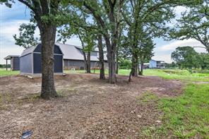 114 Lakewood Road - Photo 24