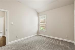 705 Challenger Drive - Photo 25