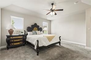 705 Challenger Drive - Photo 6