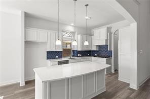 2406 Colonial Lane - Photo 9