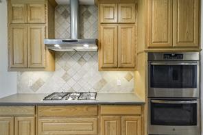 1066 West Road - Photo 13