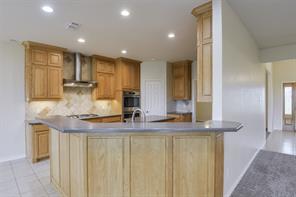 1066 West Road - Photo 9
