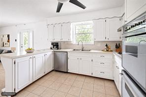 281 Oak Ridge Street - Photo 9