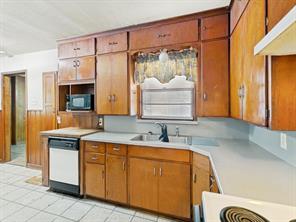 709 Mulkey Lane - Photo 6