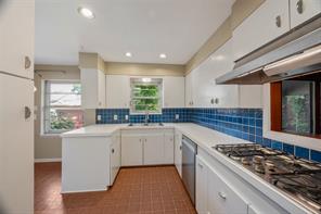 7735 Deer Trail Drive - Photo 12