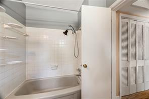 7735 Deer Trail Drive - Photo 22