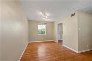 7735 Deer Trail Drive - Photo 4