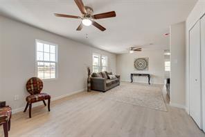 506 N Fm 156 - Photo 6