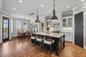 107 Brazos Court - Photo 11