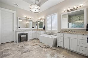 107 Brazos Court - Photo 17