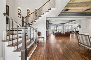 107 Brazos Court - Photo 4