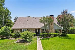 1802 Longmont Place - Photo 1
