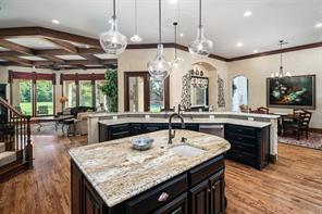 2025 Creekridge Drive - Photo 17