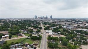 1523 E Vickery Boulevard - Photo 2