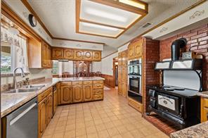 981 Witherspoon Way - Photo 15