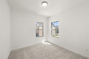 2408 Glacier Way - Photo 30