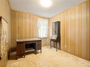 1081 Wright Street - Photo 21