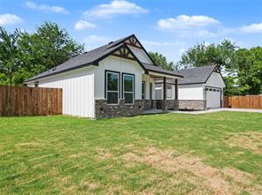 113 Dennis Drive - Photo 2