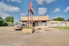604 Abbott Avenue - Photo 1