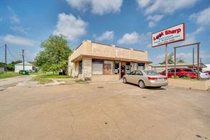 604 Abbott Avenue - Photo 2