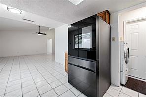 2511 Via Avenida - Photo 10