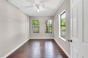 305 Hensley Drive - Photo 7