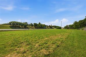 510 I-45 - Photo 15